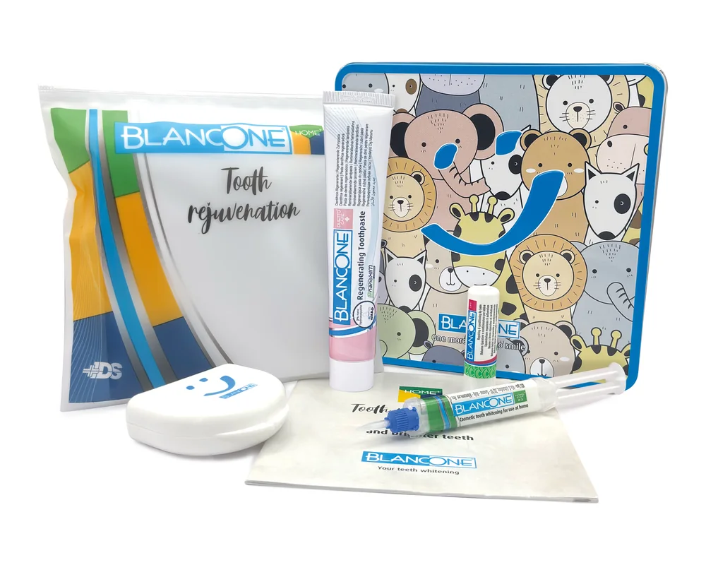 BlancOne HOME+ DELUXE Patient Kit: pochette, cofanetto, porta mascherine, dentifricio, LIPS e siringa HOME+